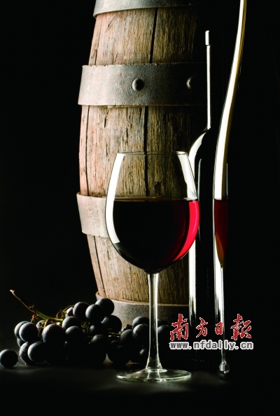 紅酒消費誤區(qū)多 品牌并非越大越好高價也常買假貨