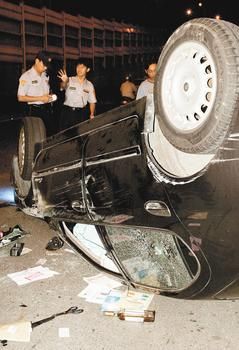 臺(tái)酒駕將加重刑責(zé)酒測(cè)超標(biāo)判2年致人死亡判10年