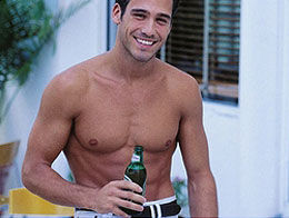 啤酒會使男性女性化？